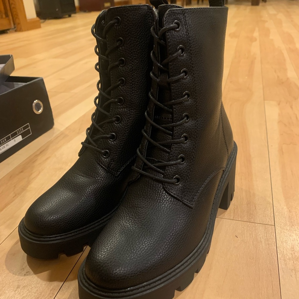 Lace up ankle boots